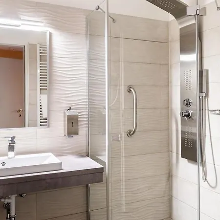 D-hotel Hotel 3*